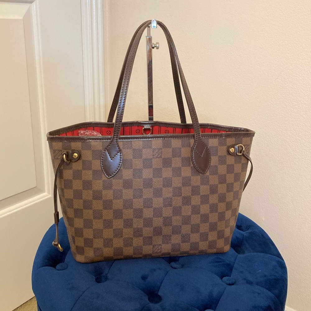 Louis Vuitton Brown Checkered Shoulder Bag with Red Interior